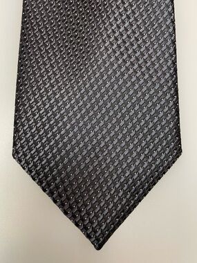 Perry Ellis Portfolio Classic Black and Grey Mens Tie